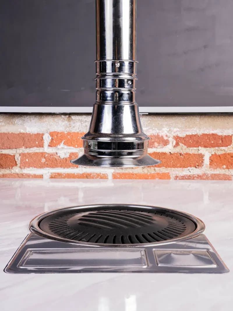 Commercial restaurant exhaust hood and ventilation system installed in Los Angeles